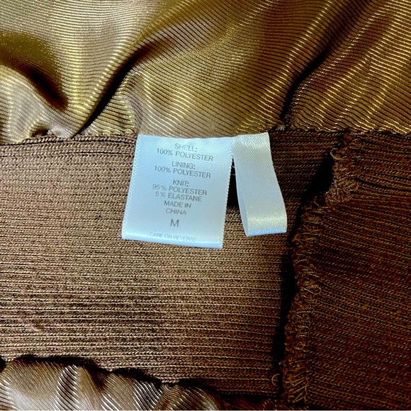 New York & Company Collection Stylish Jacket. Size Medium - Picture 11 of 11